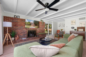 Retro Revival - Mid-Century Refuge with a '70s Twist